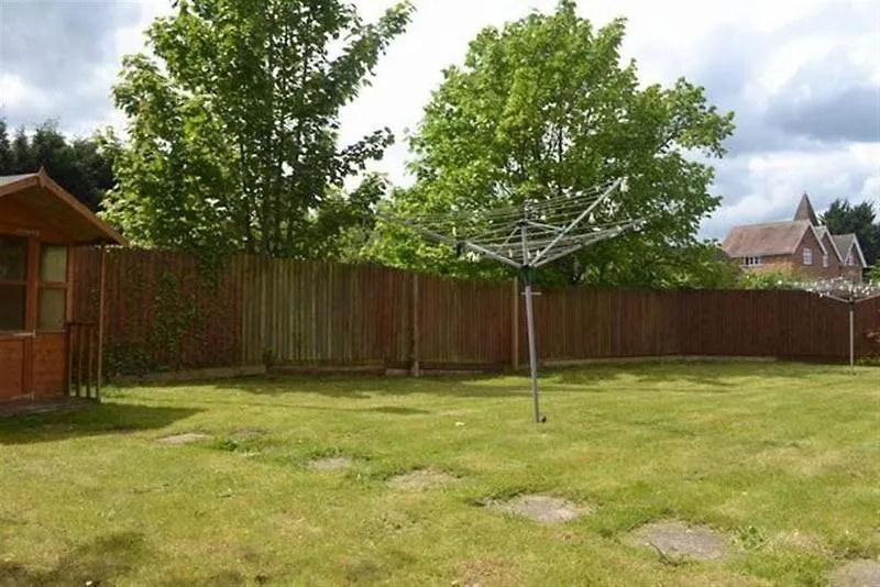 Guest house Long Stay Rooms By Capital Pads Gloucester United Kingdom